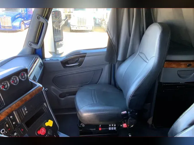 2022 INT LT625 6x4bd9439cdae97b1824eebb374bc4ffa06