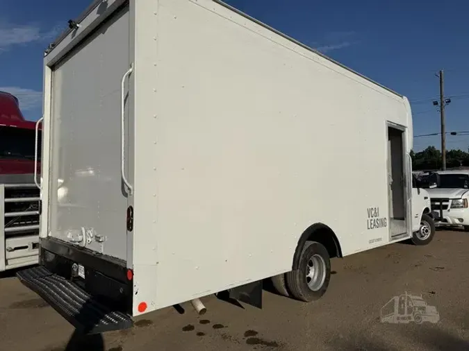 2021 GMC SAVANA G4500bd96dadde46669e1ca6ae3c8b43a0d83