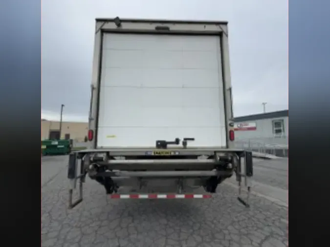 2022 FREIGHTLINER/MERCEDES M2 106