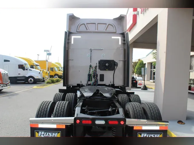 2023 Peterbilt 579