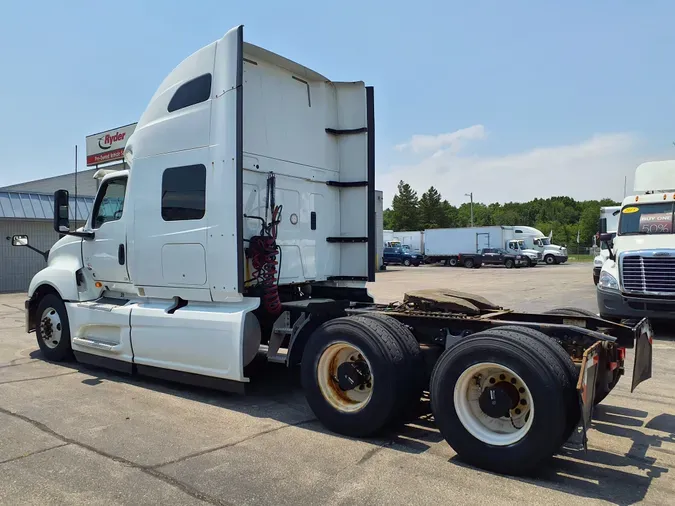 2019 NAVISTAR INTERNATIONAL LT625 SLPR CAB