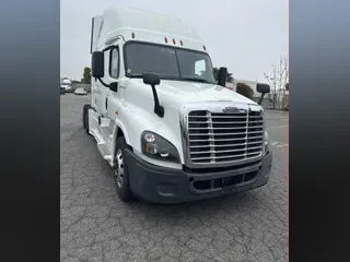 2019 FREIGHTLINER/MERCEDES CASCADIA 125