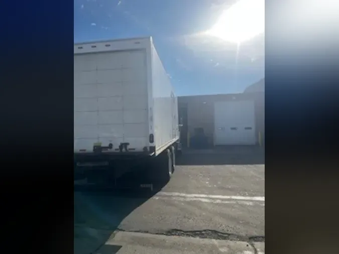 2020 FREIGHTLINER/MERCEDES M2 106bdae676428b3518c0f0cc2ec4637c2b7