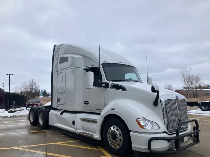 2021 Kenworth T680