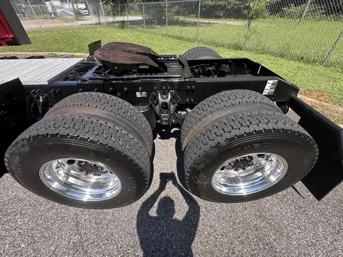 2022 Peterbilt 579