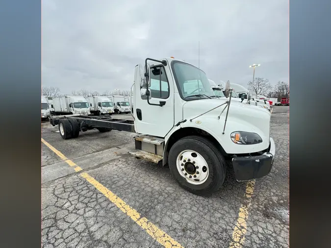 2020 FREIGHTLINER/MERCEDES M2 106