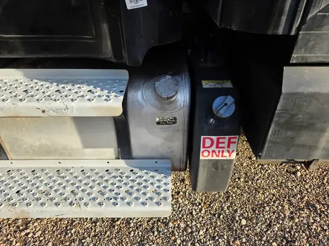 2019 FREIGHTLINER/MERCEDES M2 106