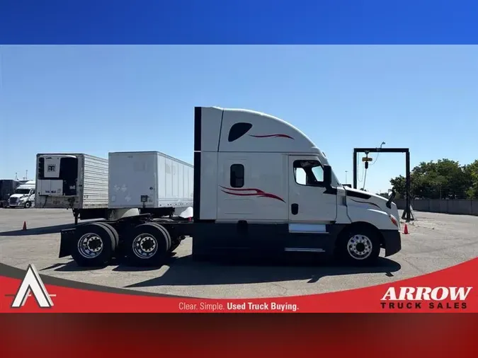 2021 FREIGHTLINER CA126
