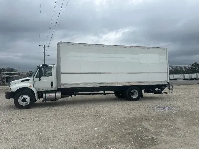 2018 International 4300