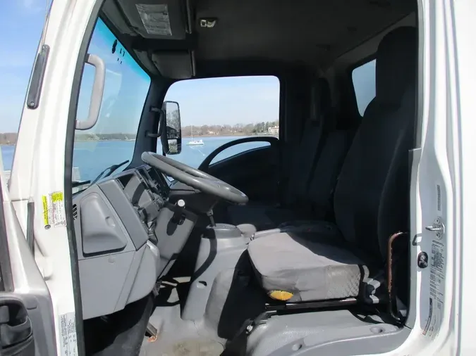 2014 ISUZU NRR
