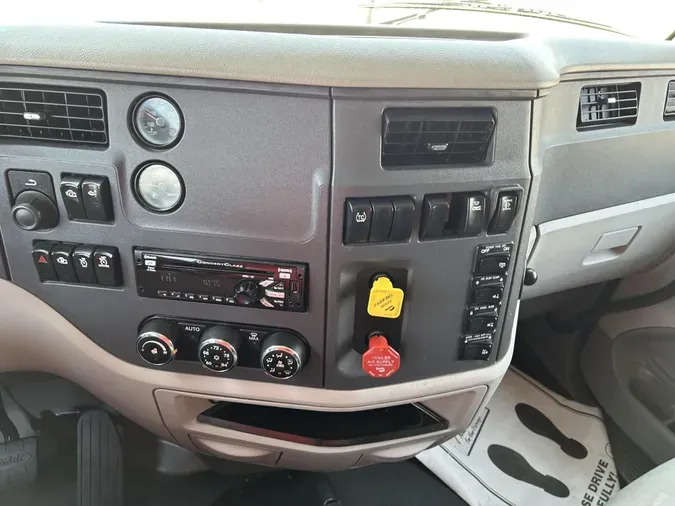 2018 Peterbilt 579