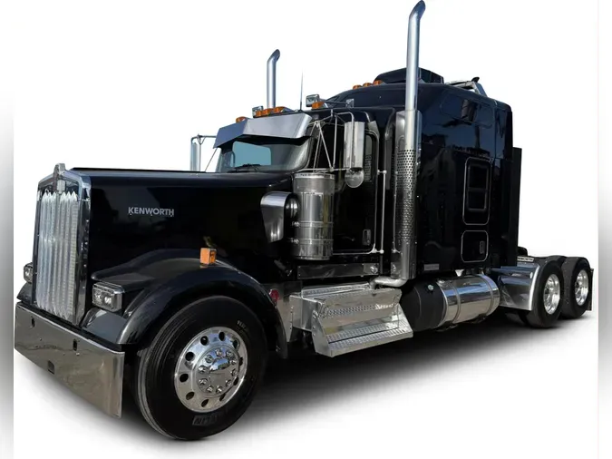 2023 Kenworth W900bdcadb257d900d862f140284cb57b1b3