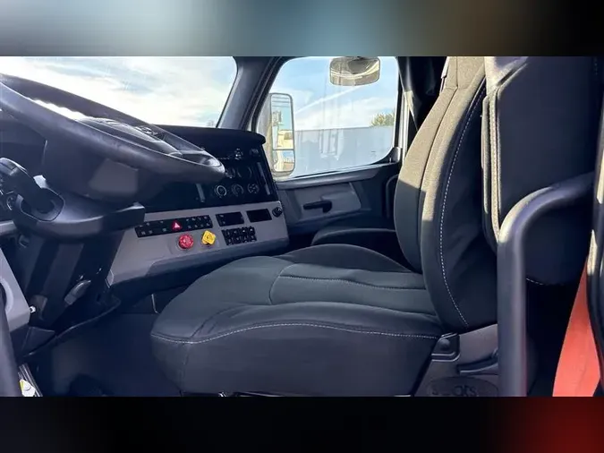 2019 FREIGHTLINER CA116bdcbbdc5212dbc5dc24a71415d9ab996