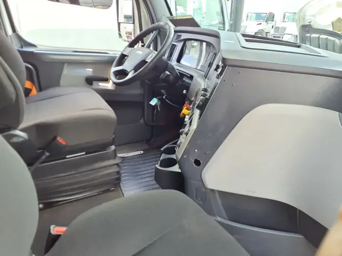 2020 FREIGHTLINER NEW CASCADIA PX12664