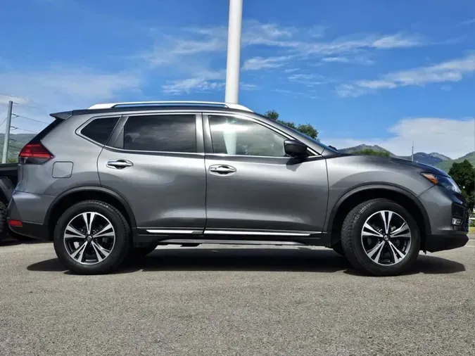 2017 Nissan Rogue