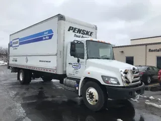 2018 HINO TRUCK 268