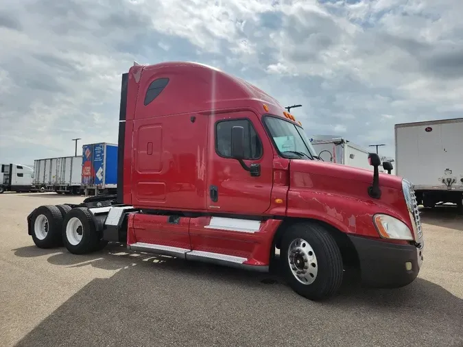 2012 FREIGHTLINER Cascadia 125