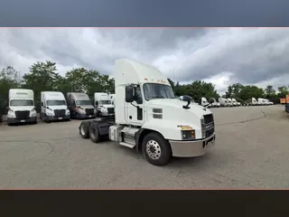 2020 Mack Anthem