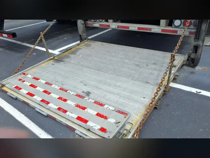 2019 UTILITY TRAILERS VS2RA 42/150/102