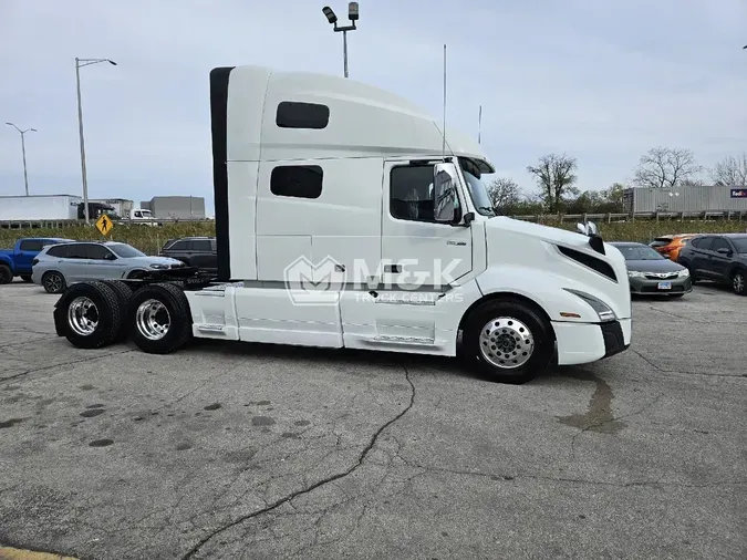 2020 VOLVO VNL64T760