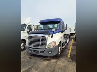 2019 FREIGHTLINER/MERCEDES CASCADIA 125
