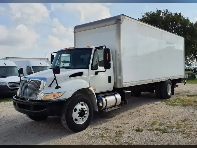 2018 NAVISTAR INTERNATIONAL 4300 LP