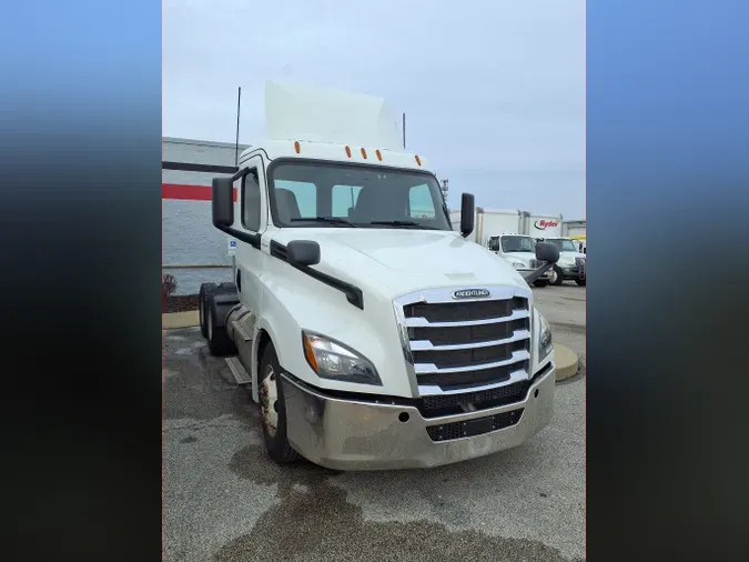 2020 FREIGHTLINER/MERCEDES NEW CASCADIA PX12664