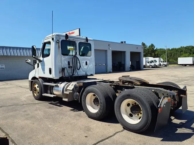 2021 FREIGHTLINER/MERCEDES CASCADIA PX11664STbdd93279da5fe4aa639563d1ce79eae1