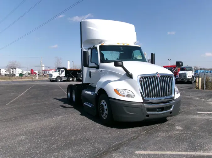 2021 International LT625