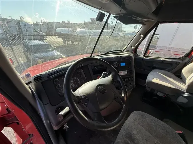 2017 FREIGHTLINER CASCADIA