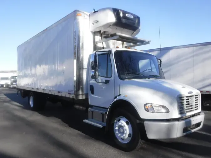 2015 FREIGHTLINER/MERCEDES M2 106