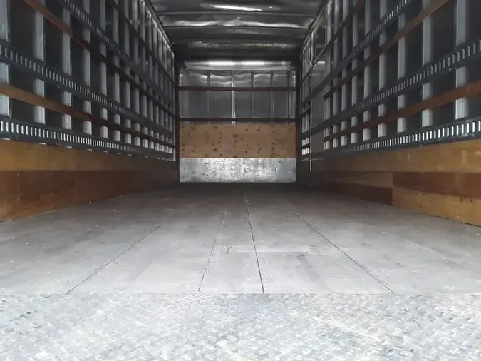 2020 FREIGHTLINER/MERCEDES M2 106