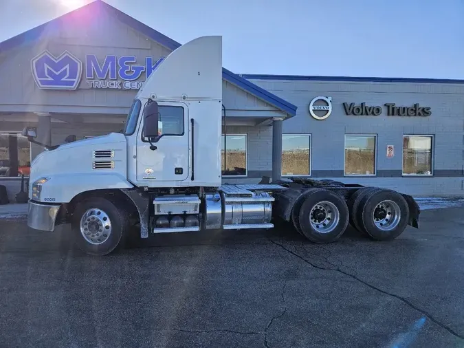 2019 MACK ANTHEM AN64T