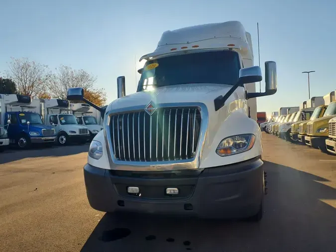 2019 NAVISTAR INTERNATIONAL LT625 SLPR CABbde66455f2d4ff9fc6e57d7737646d42