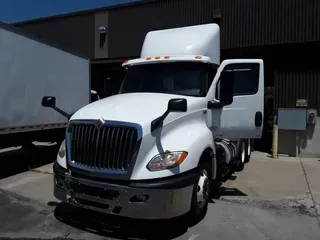 2019 ISUZU NQR
