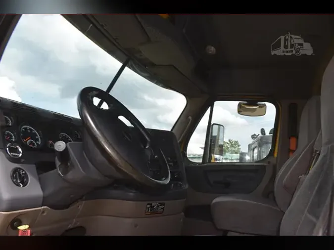 2014 FREIGHTLINER CASCADIA 125