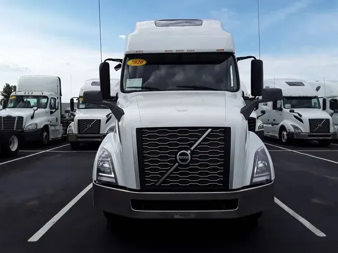 2020 VOLVO VNL64T-760