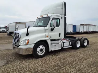 2018 FREIGHTLINER/MERCEDES CASCADIA 125