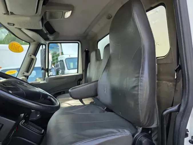 2018 NAVISTAR INTERNATIONAL 4300 LP