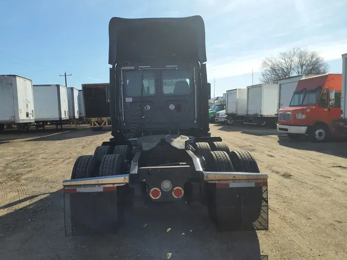 2016 FREIGHTLINER/MERCEDES CASCADIA 125