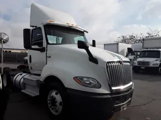 2019 NAVISTAR INTERNATIONAL LT625 DAYCAB T/A