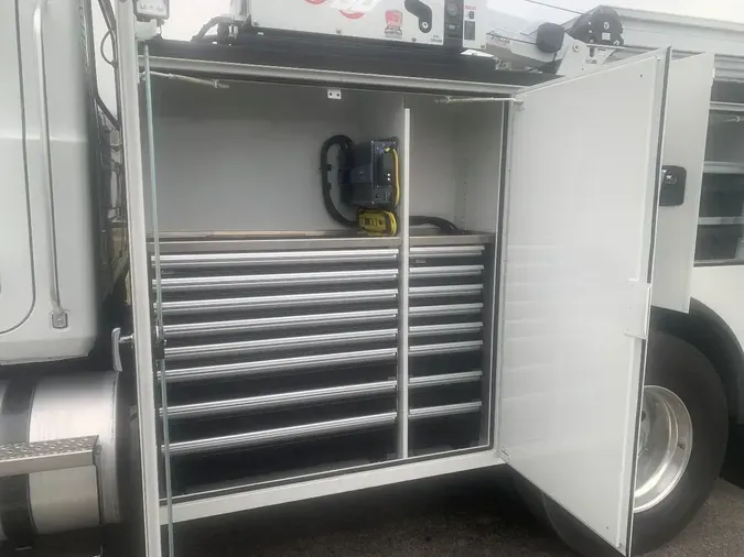 2024 MACK MD MD6 Knapheide 11'