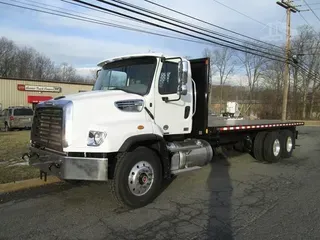 2025 FREIGHTLINER 114SD