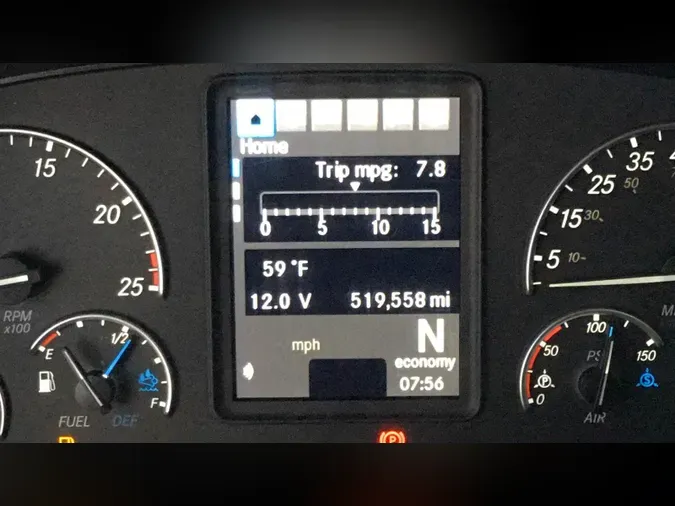 2023 Freightliner Cascadia 126