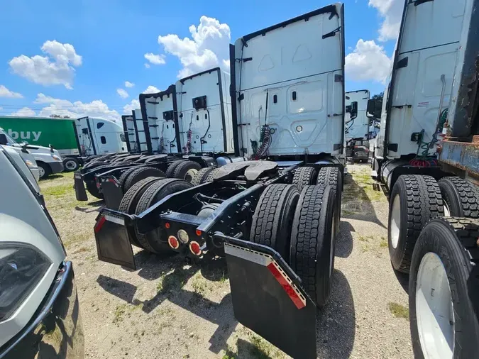 2021 FREIGHTLINER/MERCEDES NEW CASCADIA PX12664be025c44290f4558530d493c51e70acf