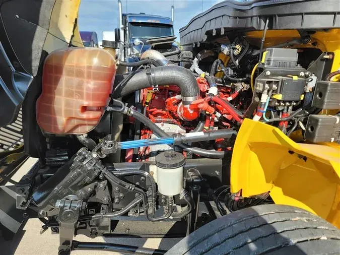 2018 INTERNATIONAL 4300