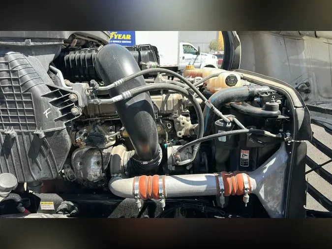 2024 Freightliner Cascadia 126