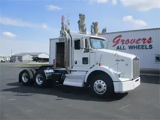 2013 KENWORTH T800