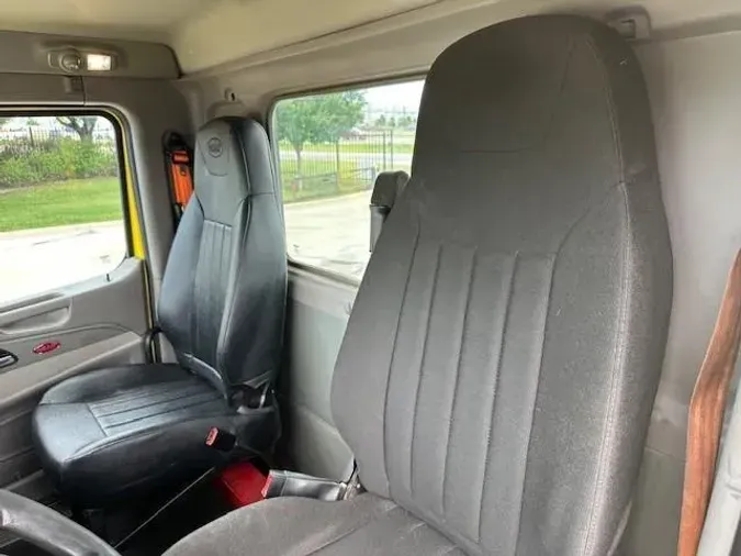 2021 Peterbilt 579