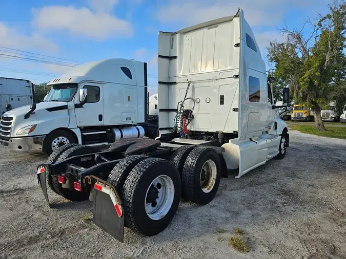 2020 NAVISTAR INTERNATIONAL LT625 SLPR CAB
